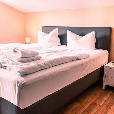 Mit Meerblick Und Balkon, Gratis Nutzung Vom Ahoi Erlebnisbad Und Sauna In Sellin - Meeresblick Fewo 29 Goehren  Exterior foto