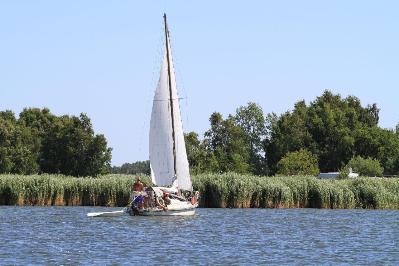Mit Meerblick Und Balkon, Gratis Nutzung Vom Ahoi Erlebnisbad Und Sauna In Sellin - Meeresblick Fewo 29 Goehren  Exterior foto