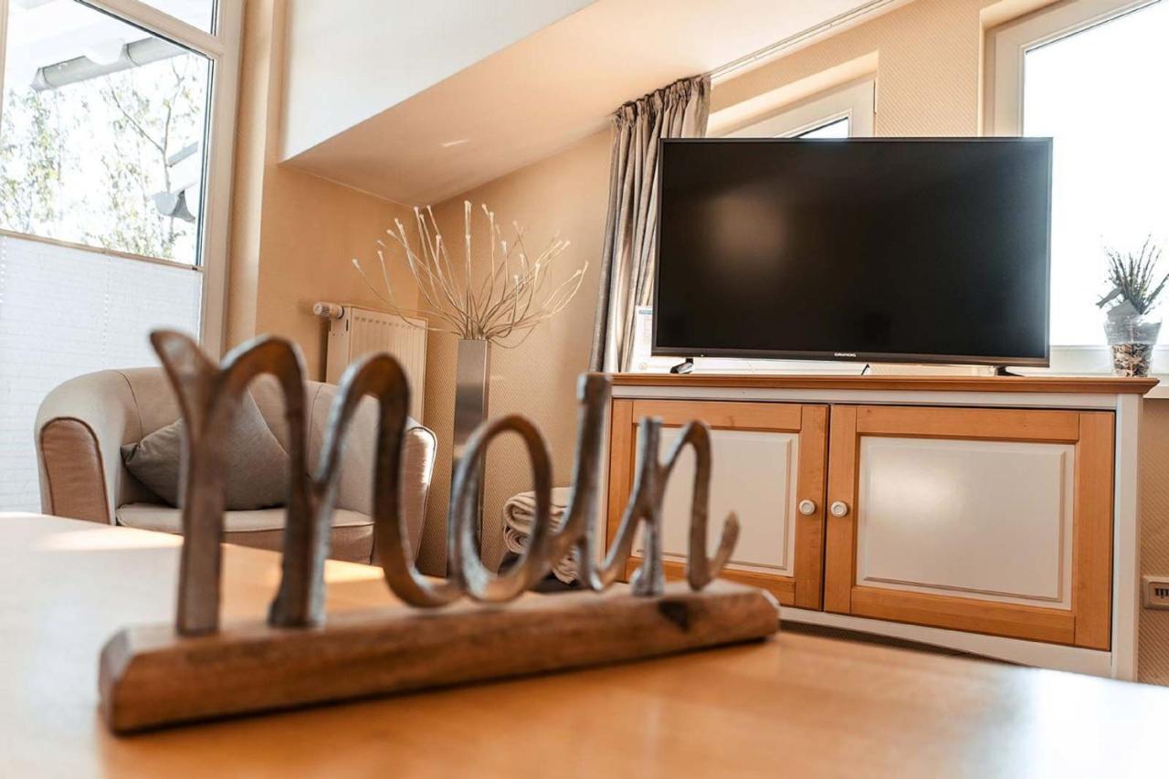 Mit Meerblick Und Balkon, Gratis Nutzung Vom Ahoi Erlebnisbad Und Sauna In Sellin - Meeresblick Fewo 29 Goehren  Exterior foto